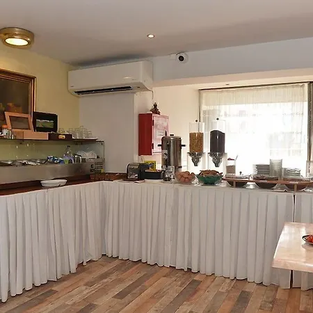 Hotel Ephira