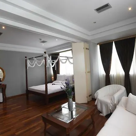 Hotel Ephira